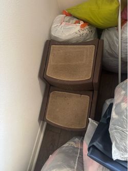 Pet stairs / step stool