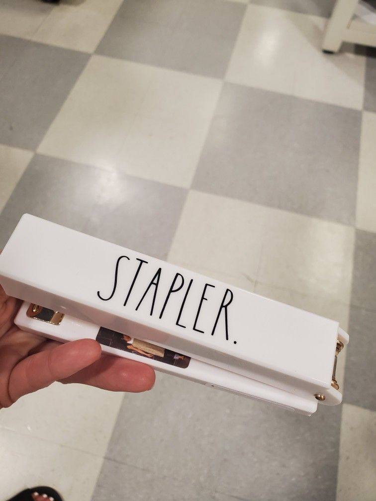 Rae Dunn STAPLER