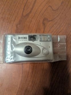 Camera (disposable)