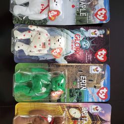 1999 McDonald's International Bear Set