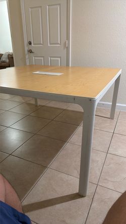 Mesa para estación de trabajo