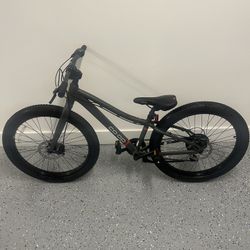 Like New Rev Kids Mountain Bike (Great Price)