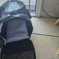 A small dog carrier good condition