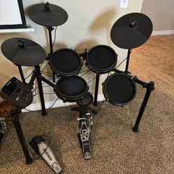Alesis Nitro Mesh 8 Piece Electronic Set