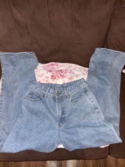 Misguided light wash blue jeans size 27