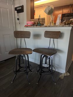 Bar Stools (4 set)  !YOU CANNOT MISS THIS OFFER!!!!