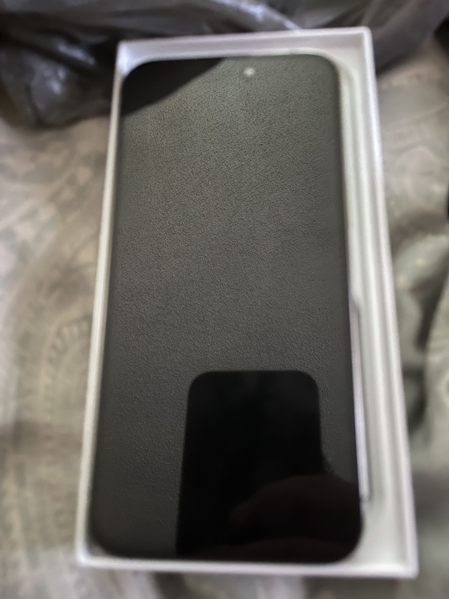 iPhone 15 pro Max Unlocked 1 TB