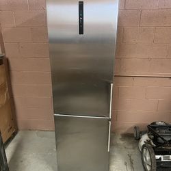 Skinny Refrigerator Lightly Used 