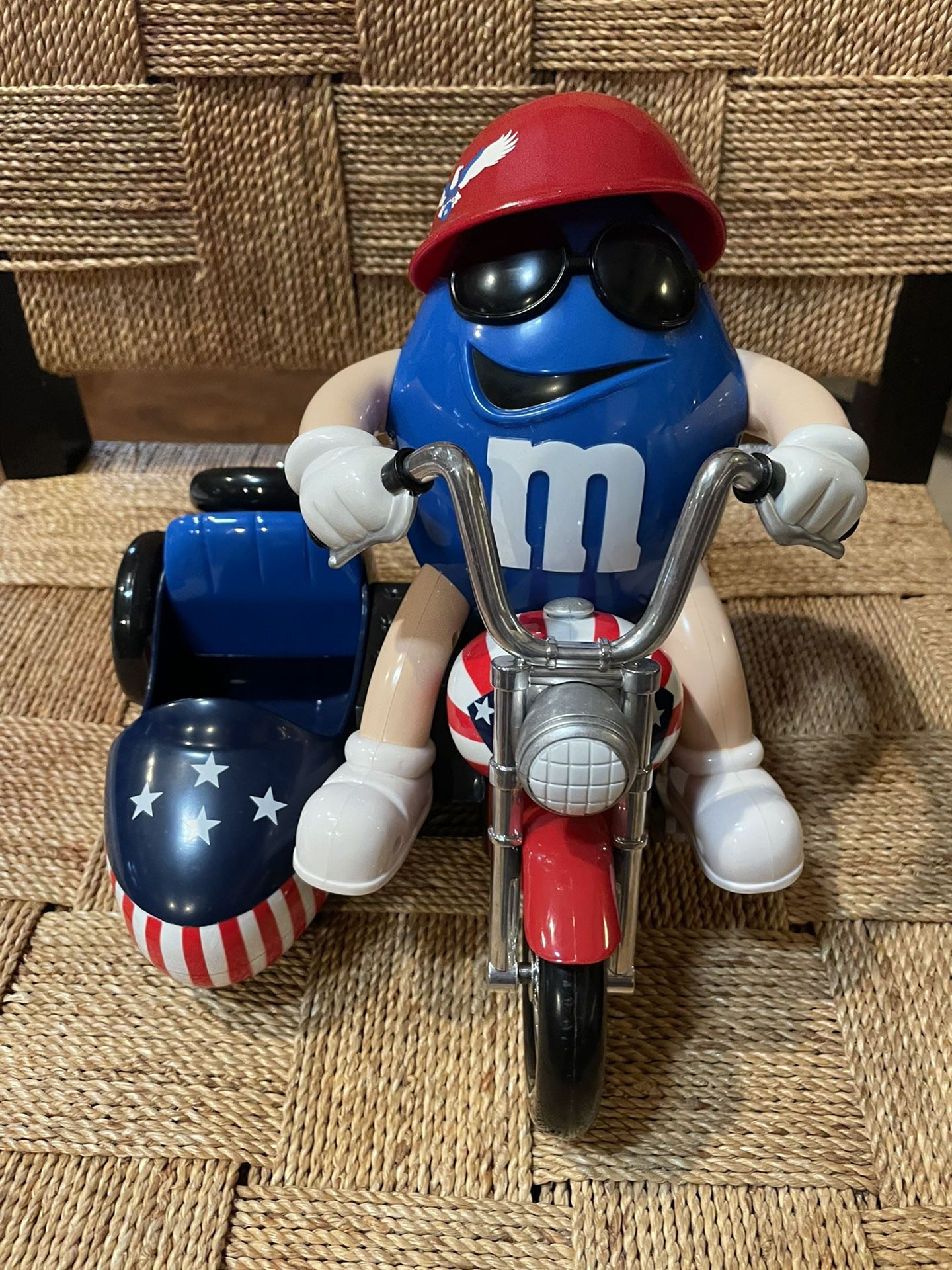 M&M’s Collectable Candy Dispenser