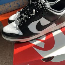 Nike Panda Dunks 11.5