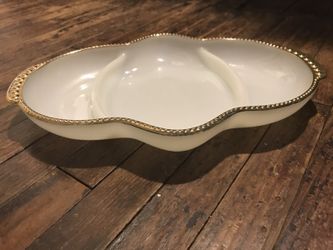 Vintage Fire King Relish ray