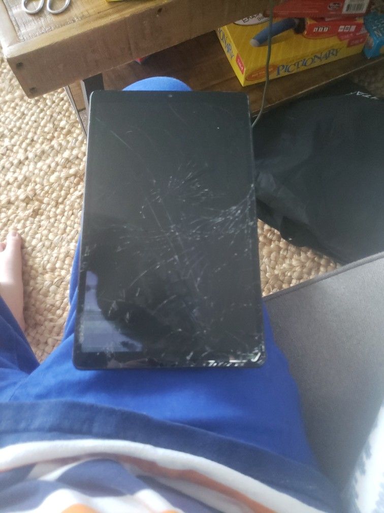 Samsung Tablet Silver
