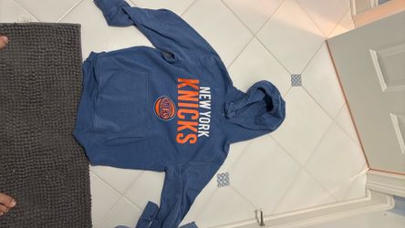 New York Knicks NBA Hoodie Sweatshirt Men’s medium