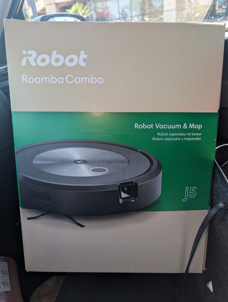 I robot Roomba Combo J5