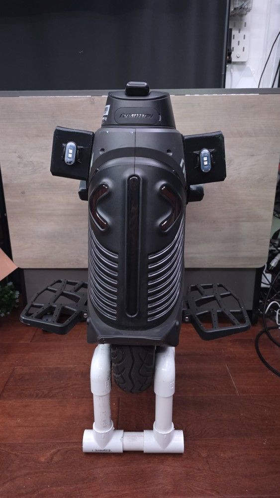 Inmotion V9 UNICYCLE
