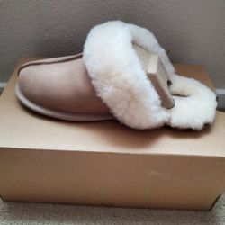 Uggs Sleepers/ Shoes. Women's Size 5. Brand New.