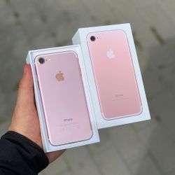 iPhone 7 Unlocked / desbloqueado 😎