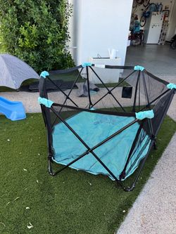 Kids play pen for outdoors