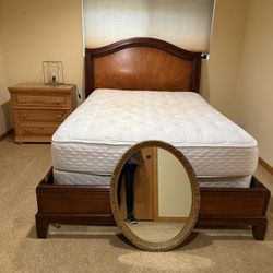 Queen Bed , Head And foot Board Night Stand ,