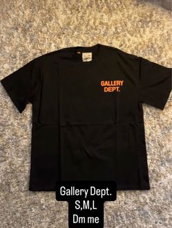 Gallery tee