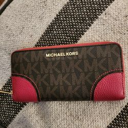 WALLET BY MICHAEL KORS 