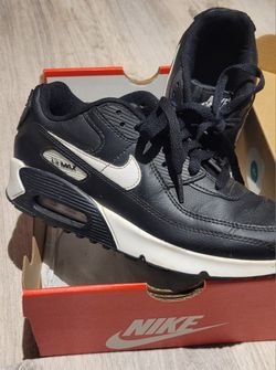 NIKE Air Max Youth Shoes