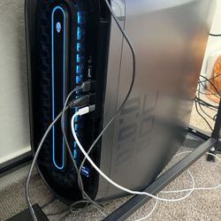 Alienware aurora R15  