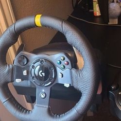 Logitech G920 wheel Pedals And Shifter