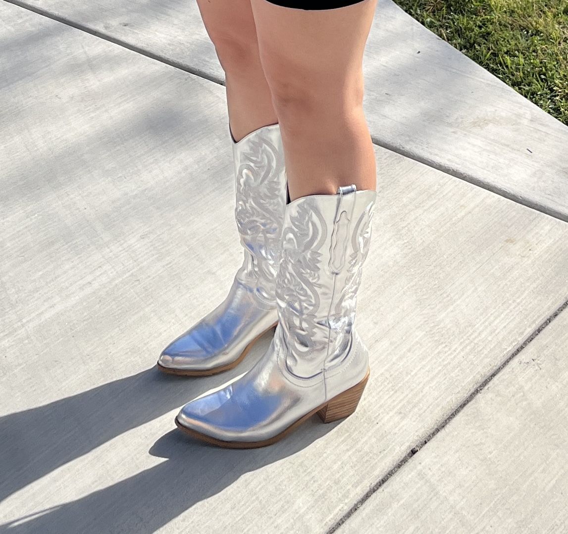 Silver Boots 