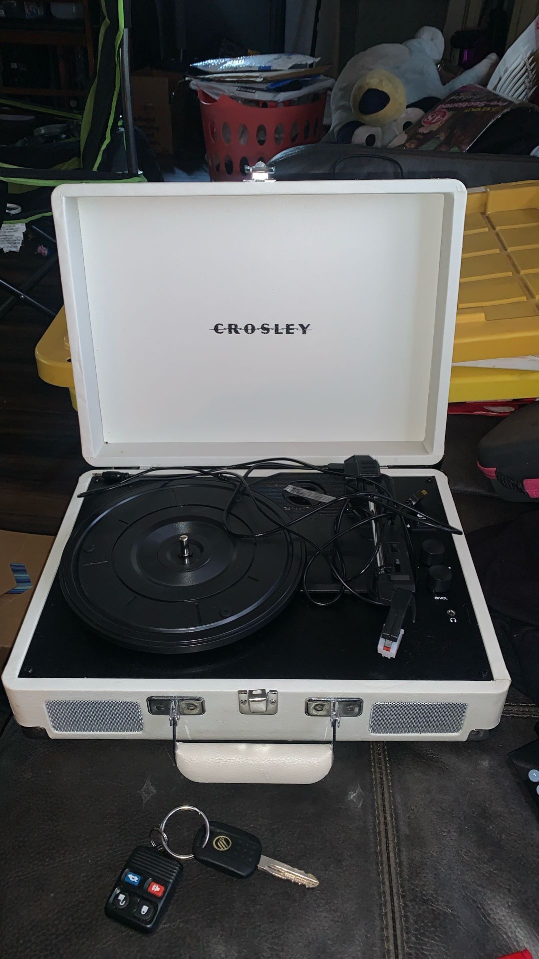 Crosley Cruiser turntable