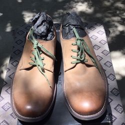 Banana Republic Casual Shoes Size 10 1/2