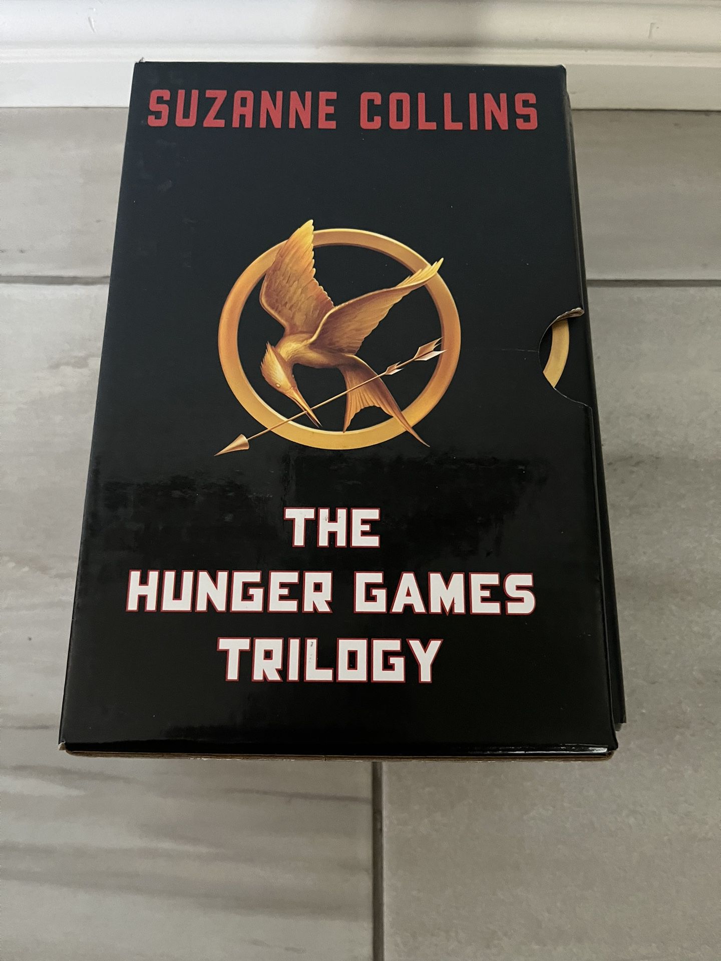 The Hunger Games Trilogy Boxed Book Set-Hardcover 