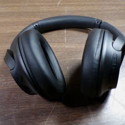 YY2866 Sony Wireless Bluetooth Headphones Like New 