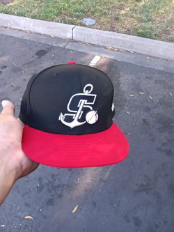 Ports hat
