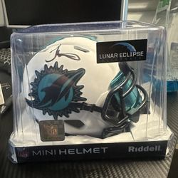 Tyreek Hill Signed Helmet