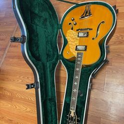 Washburn J10 Orleans Electric Guitar  Including SKB Case 