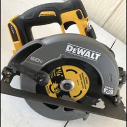 FlexVolt 60-Volt 7 1/4 in. Circular Saw (Tool Only)