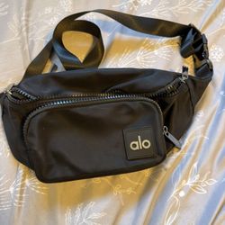 Alo Yoga Belt Bag/Fanny Pack