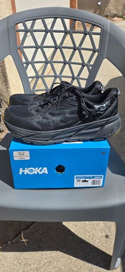 HOKA U CLIFTON ATHLETICS