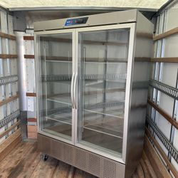 Glass door 2 Section Reach In Refrigerator 