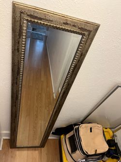Mirror elegance and large