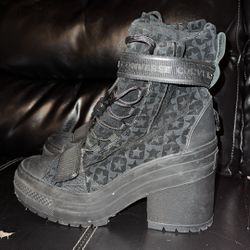 Converse Boots 