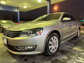 2012 Volkswagen Passat Thumbnail