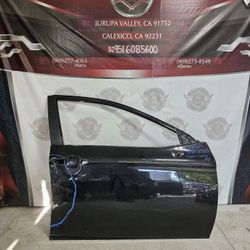 Dr5117 2018-2023 Toyota Camry Right Front Door Shell
