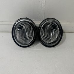 Nissan Máxima Fog Light Year 2002-2003