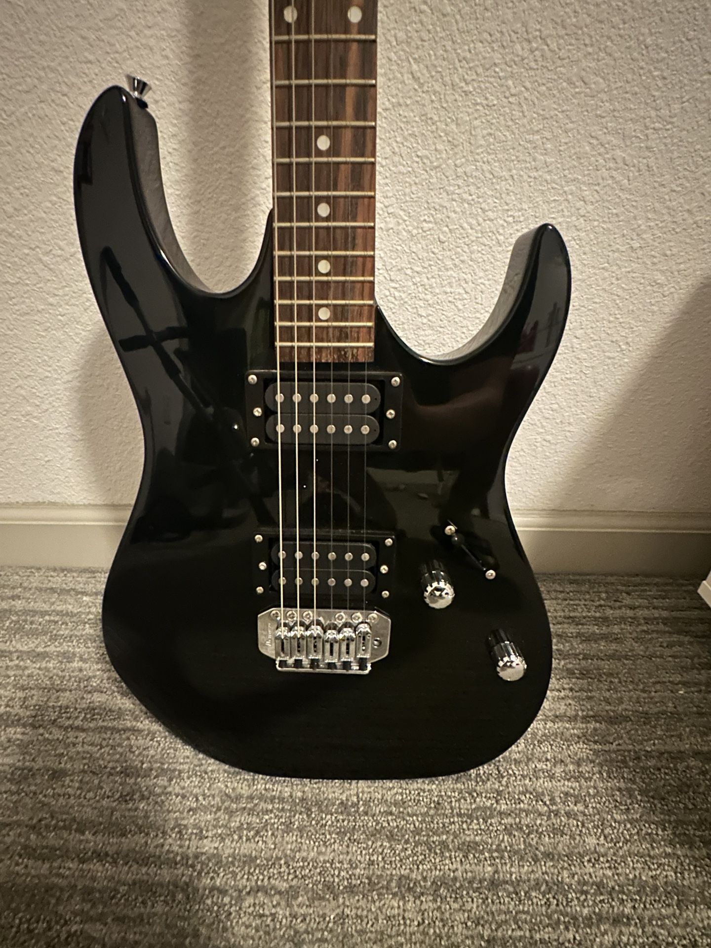 Ibanez Electric Guitar and Amp