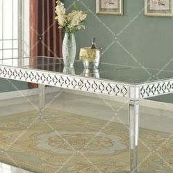 Large Mirrored Dining Table 