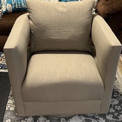 Swivel Chair With Pillow