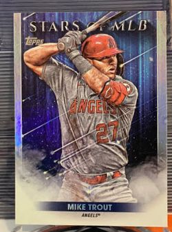 Vintage & Modern Baseball refractor card lot for sale so please enjoy