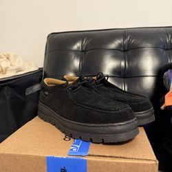 Size 12 Stacy Adams loafers